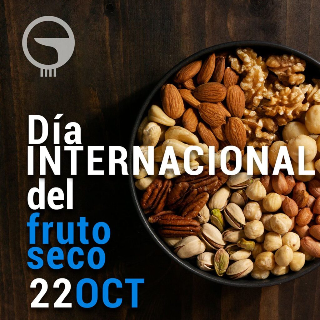 Publicación de LinkedIn de Incus Tech por el Día Internacional del Fruto Seco, con un cuenco de frutos secos